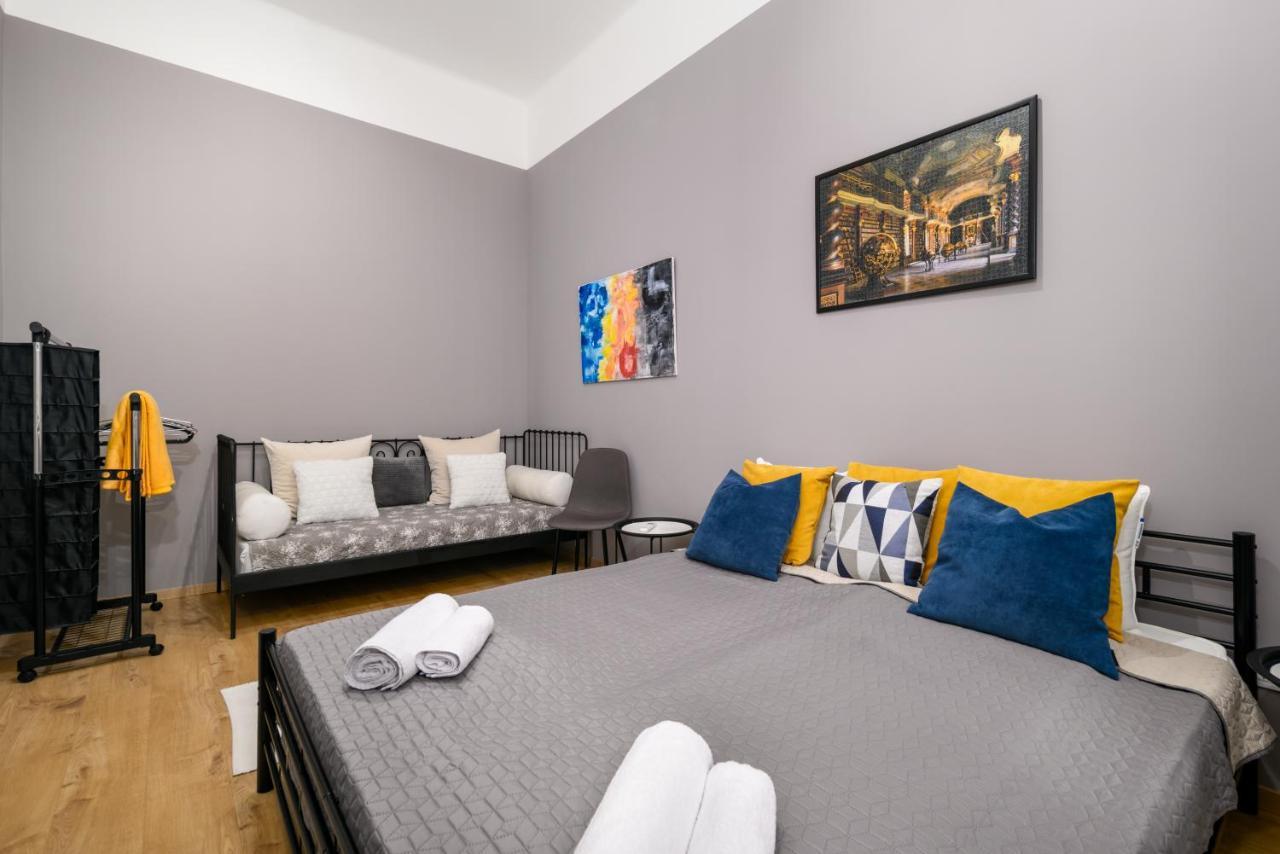 Ja18 Downtown Pearl - 2 Bedroom Apartment Budapest Esterno foto